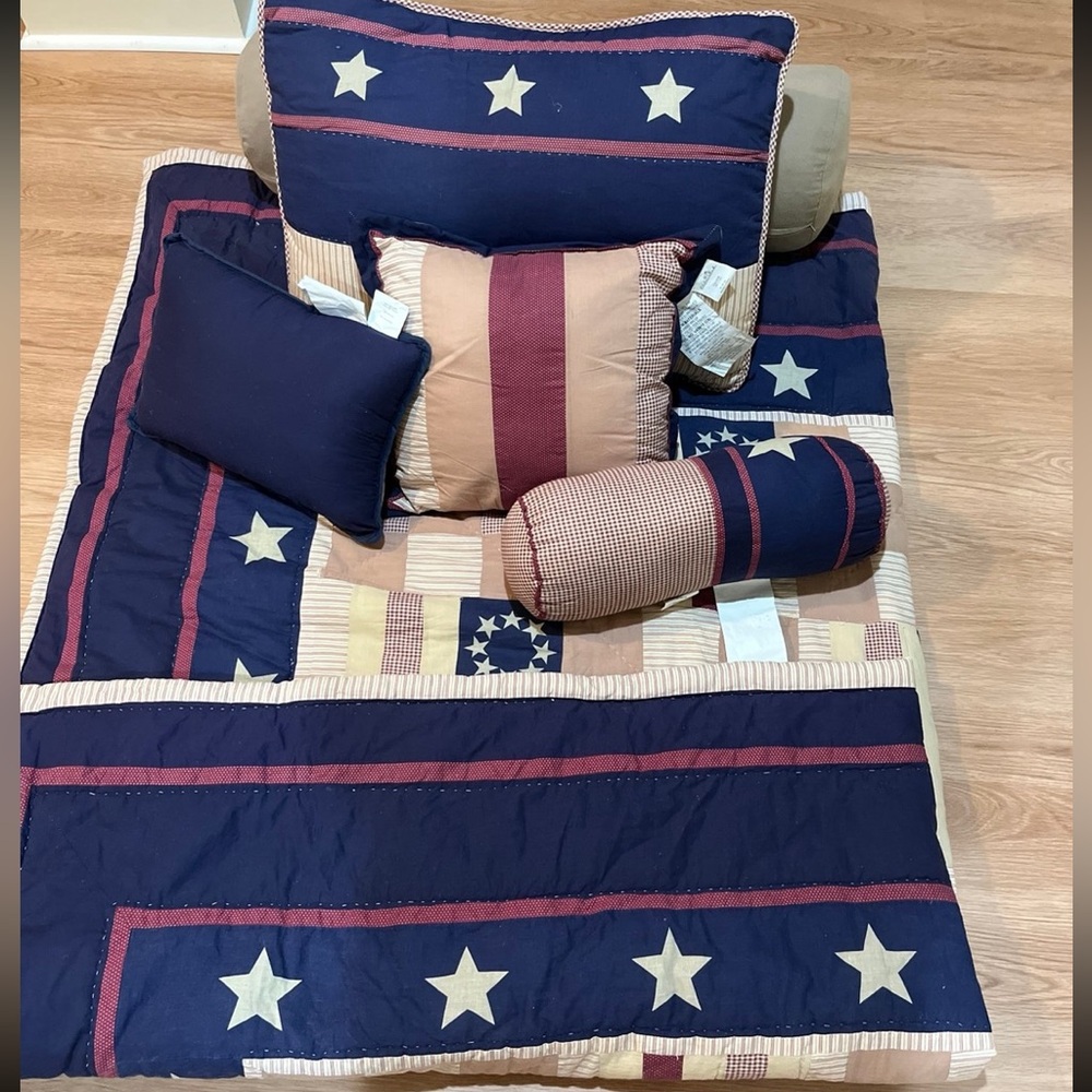 Chelsea Parking twin comforter and matching pillows x5